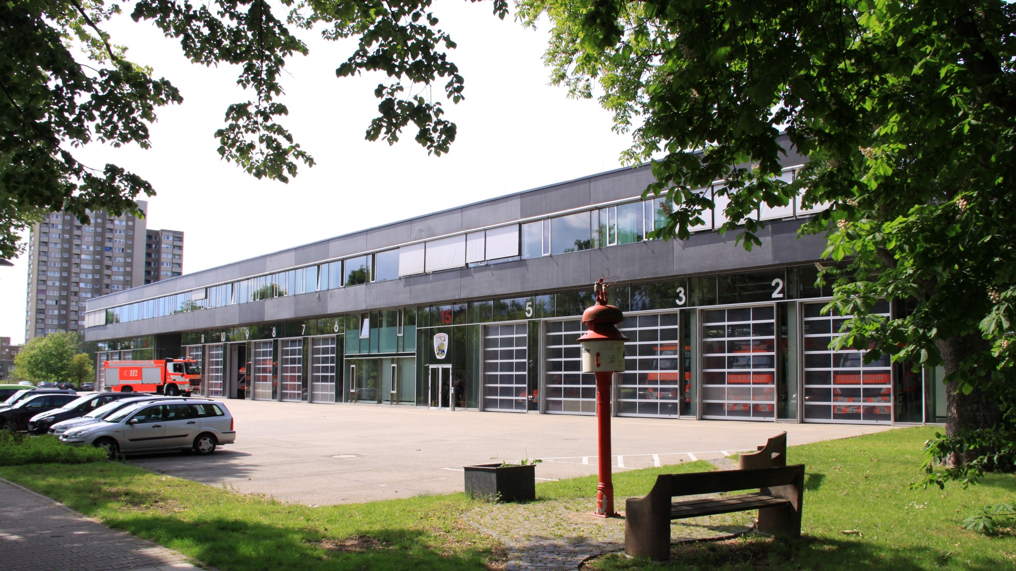 Feuer- und Rettungswache 1 | Eckenheim im BKRZ | Baujahr 2003 | Foto © Feuerwehr Frankfurt am Main