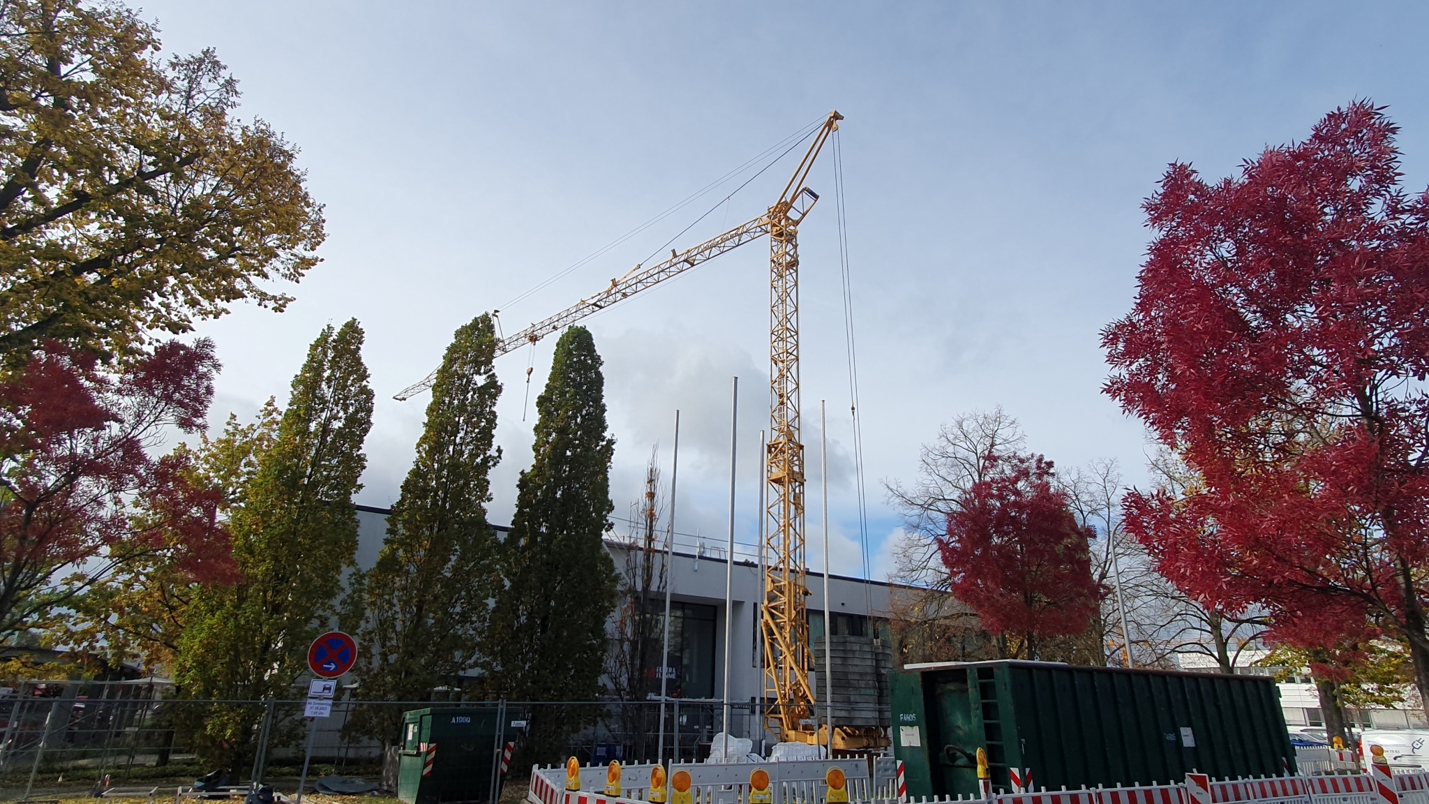 Dachsanierung der Mehrzweckhalle (MZH) im BKRZ | Foto © BKRZ GmbH & Co. KG