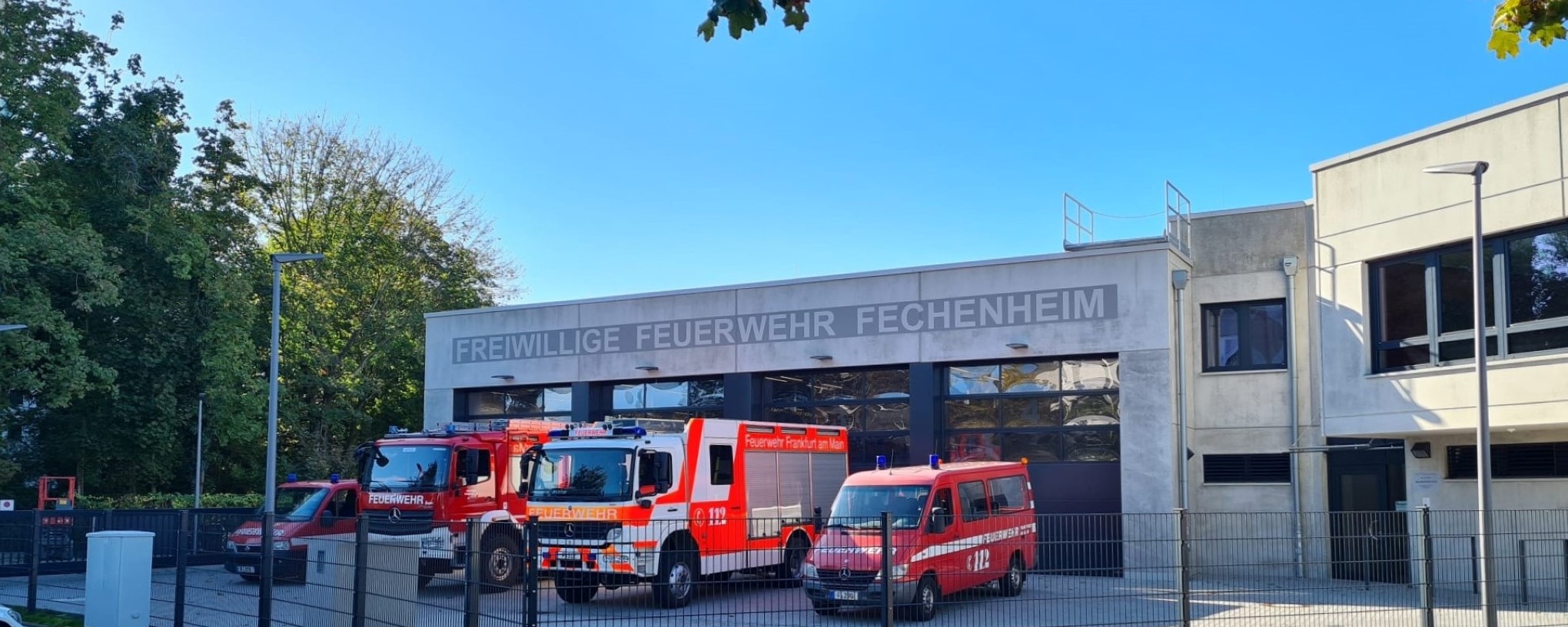 Feuerwehrhaus der Freiwilligen Feuerwehr Fechenheim | Neubau 2022 | © Moos Planungs GmbH | Foto © BKRZ GmbH & Co. KG